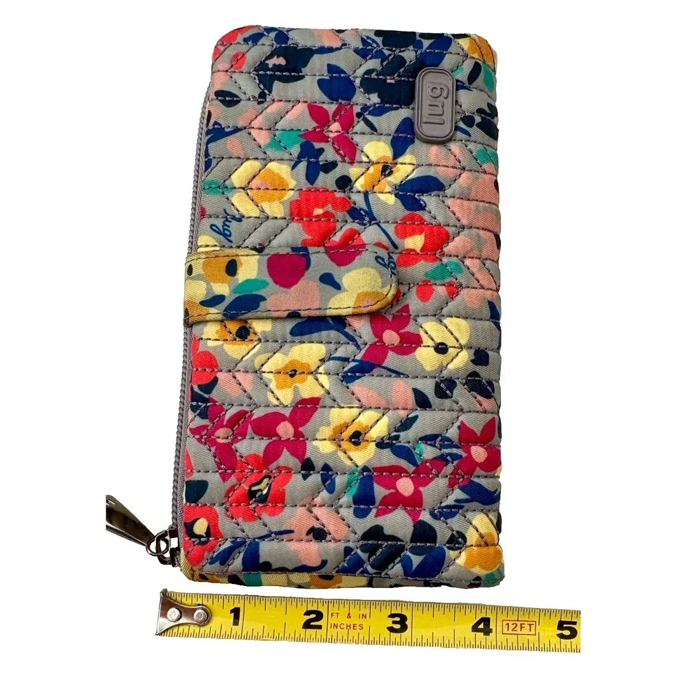 Lug Tram 2 RFID Wallet Wildflower Multicolor Floral Travel 4